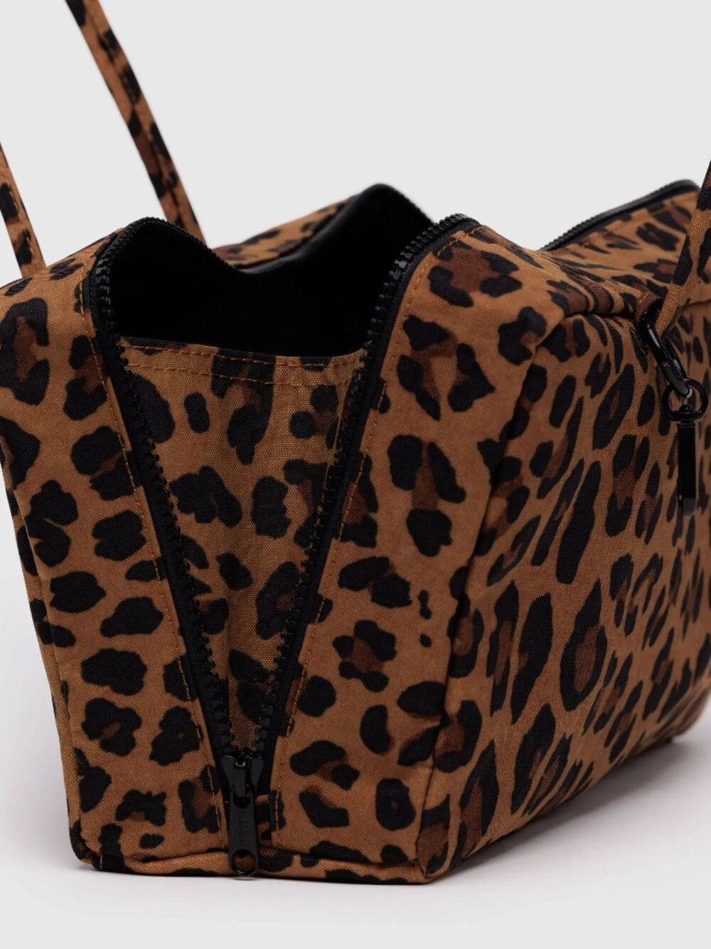 NWT Baggu Regular Nylon Bowler Bag - Leopard - Picture 6 of 12